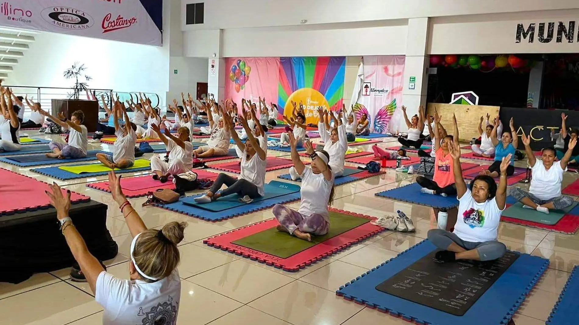 Día Internacional del Yoga, festejos